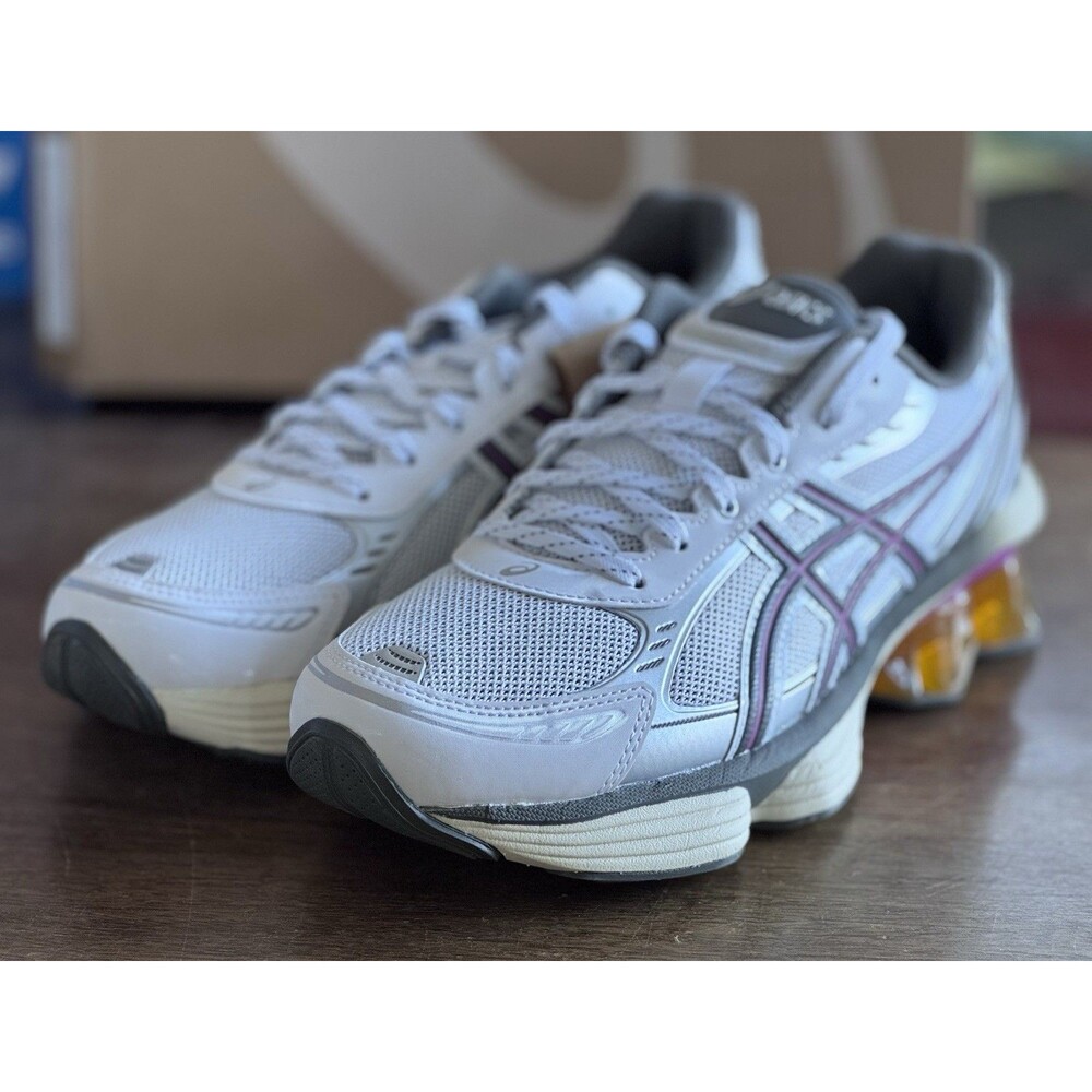 Women’s Size 10 ASICS Gel-Kinetic Fluent White Truffle Grey 1203A591-100 NIB
